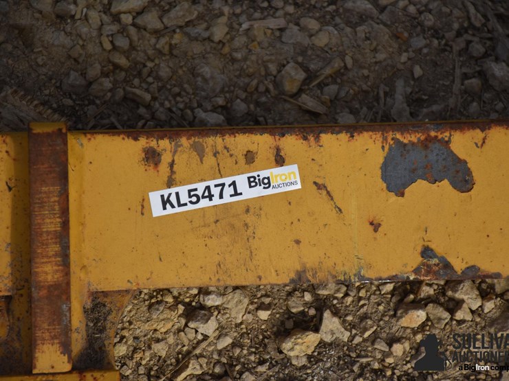 skid-loader-attachment-image-5