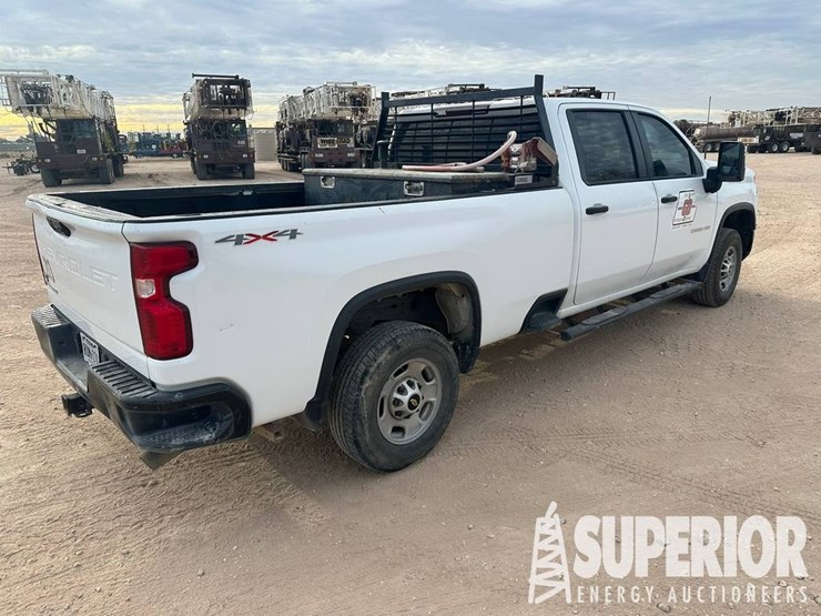 2019-chevrolet-2500-image-8