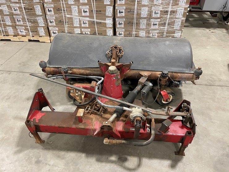 toro-groundsmaster-325d-image-31