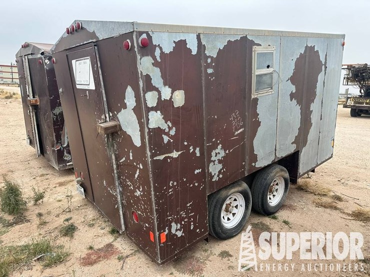 (x)-2008-terry's-trailers-t/a-bp-crewhouse-traile...-image-2