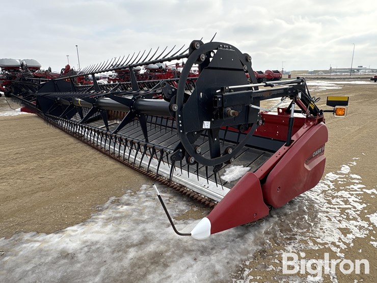 2022-case-ih-3162-image-1