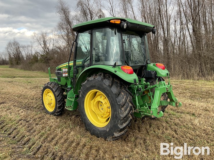 2022-john-deere-5065e-image-7