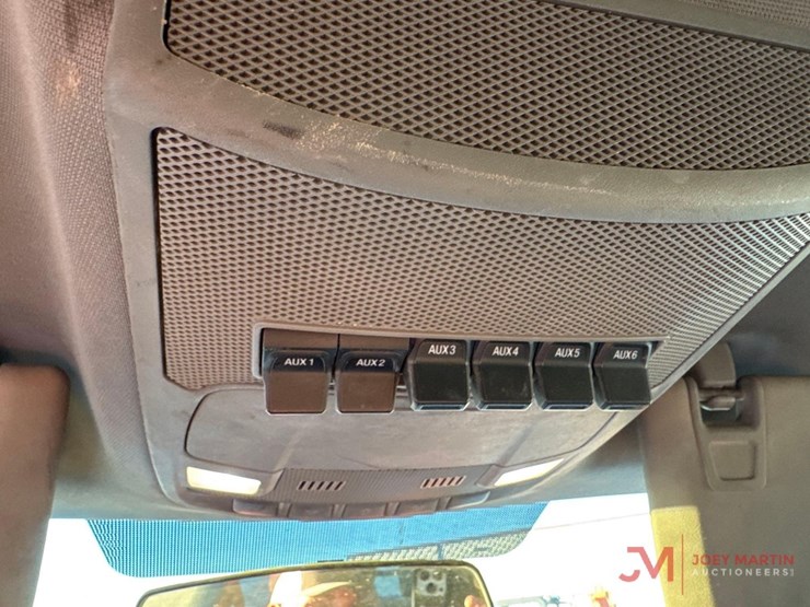 2017-ford-f350-xl-image-33