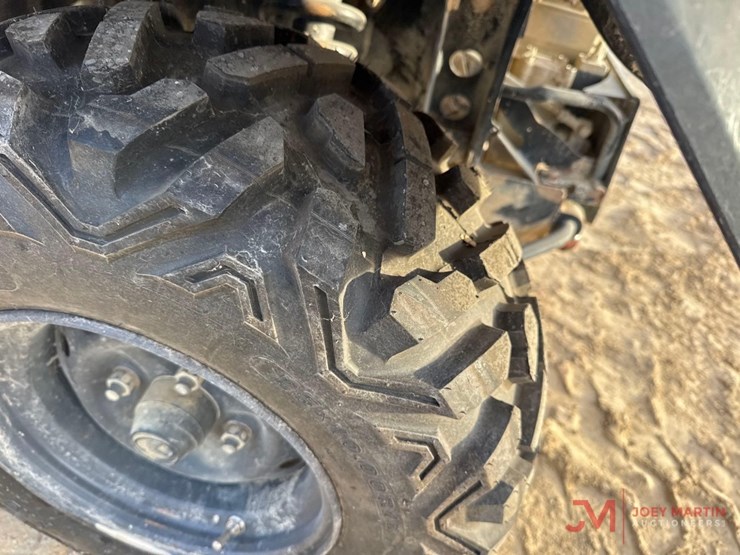 kubota-rtvx1140-image-10