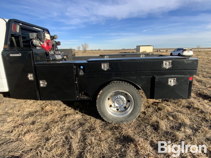 2019-ford-f550-xl-image-11