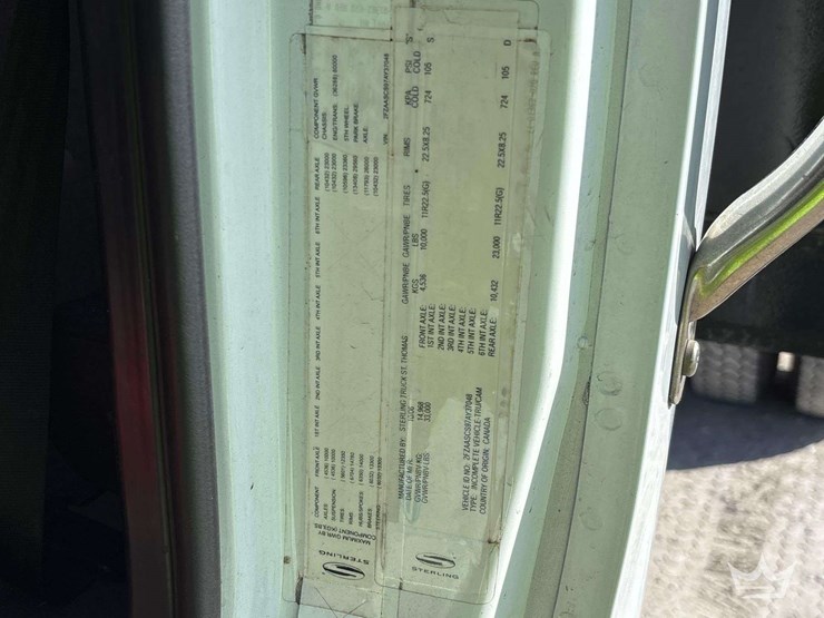 2007-sterling-l7500-image-5