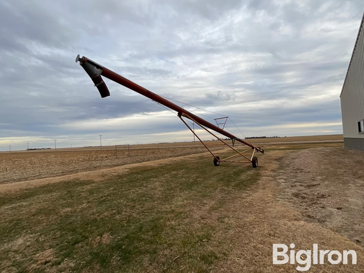 hutchinson-auger-image-7