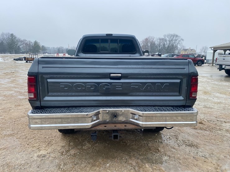 #324-•-1990-w250-dodge-ram-4wd-pickup-(has-wi-title)-(helenville,-wi)-image-4
