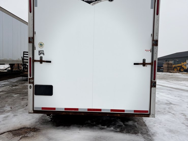 #355-•-2018-vintage-enclosed-trailer-(has-mn-title)-(clintonville,-wi)-image-6
