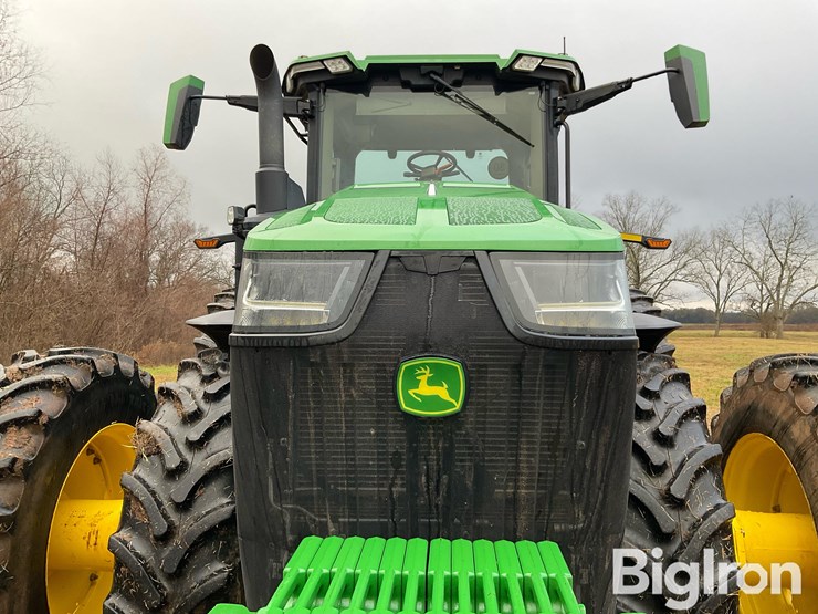 2021-john-deere-8r-340-image-18