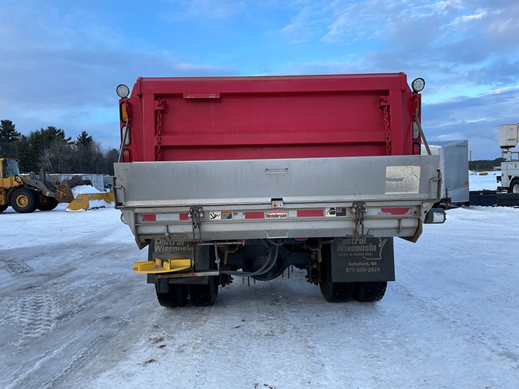 2007-international-7400-image-4