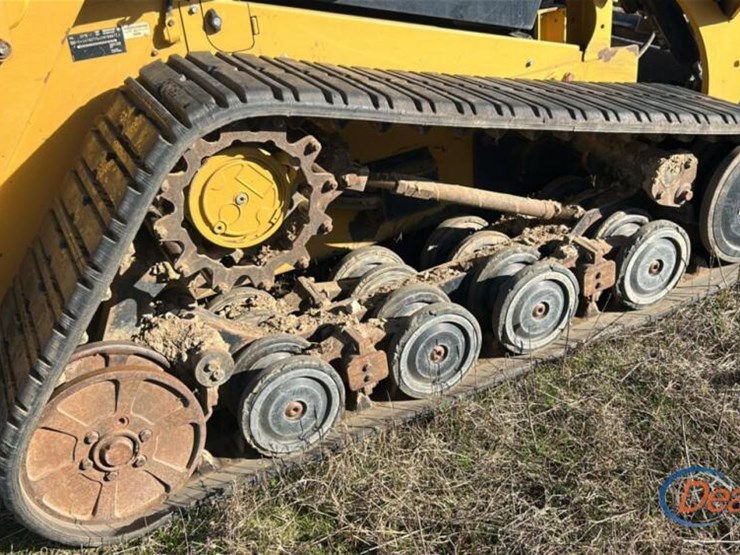 2017-caterpillar-277d-image-7