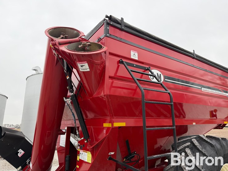 2017-j&m-875-image-14