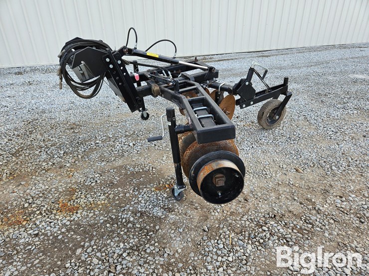 2014-trac-packer-front-mount-pivot-track-closer-image-9