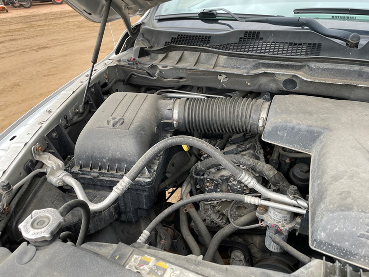 2013-dodge-ram-1500-image-22