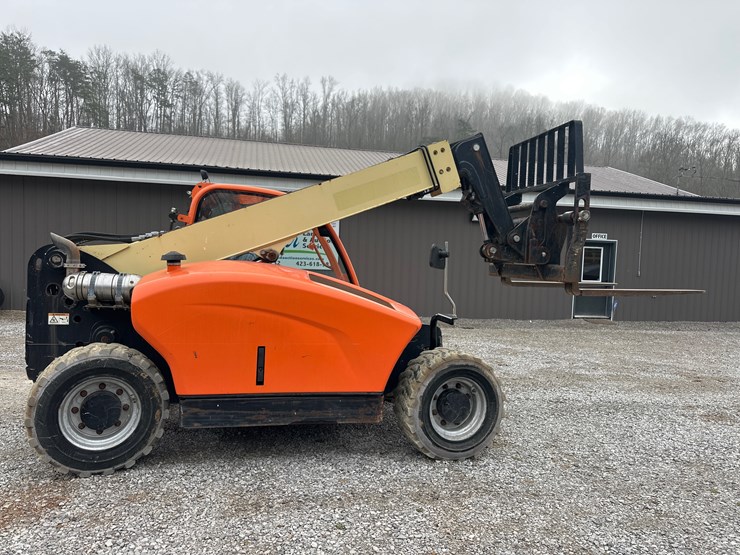 2018-jlg-g5-18a-image-2