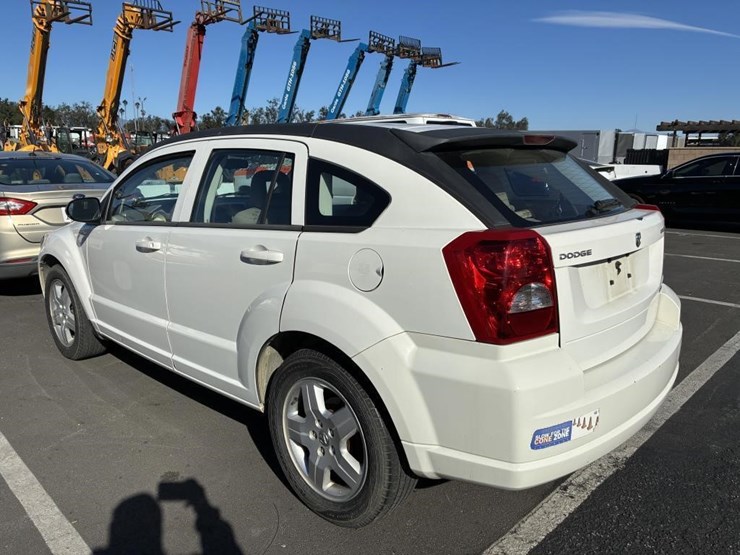 2009-dodge-caliber-image-4