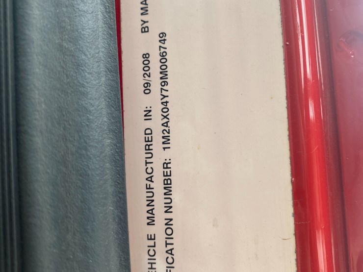 #302-•-2009-mack-gu713-semi-tractor-(has-wi-title)-(mosinee,-wi)-image-92