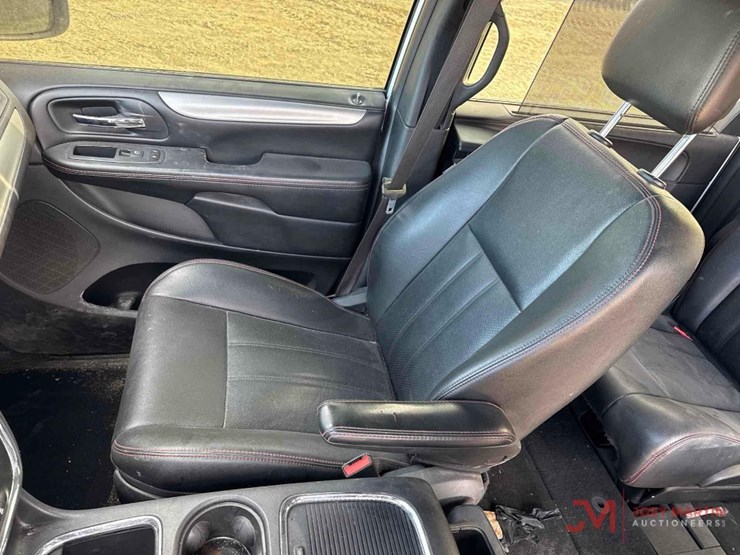 2019-dodge-grand-caravan-image-20