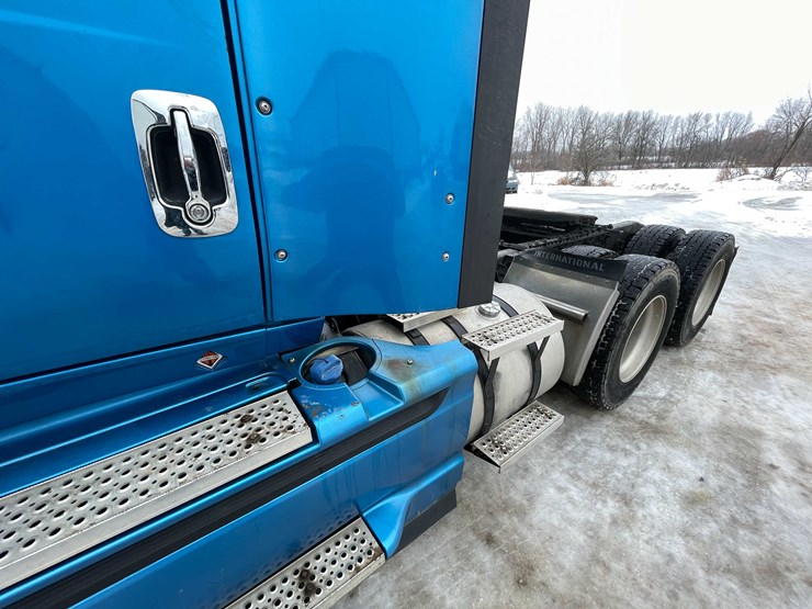 2014-international-prostar-image-62