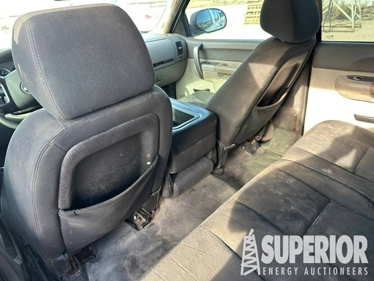 2012-chevrolet-2500-image-4