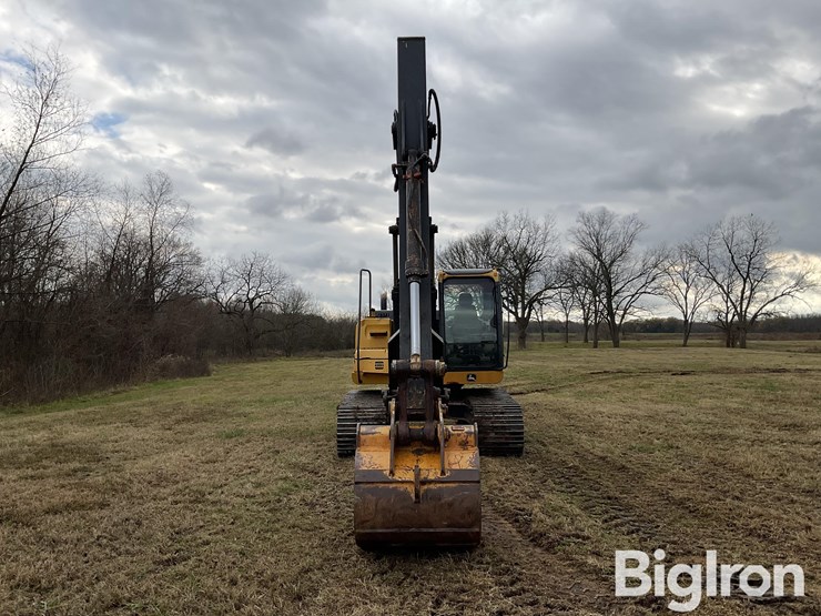 2013-deere-160g-lc-image-2