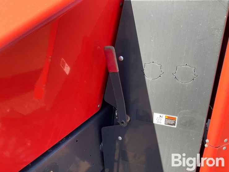 kuhn-lsb1290d-big-square-baler-image-15