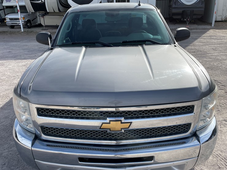 #104-•-2012-chevy-silverado-(salvaged-nm-title)-image-21