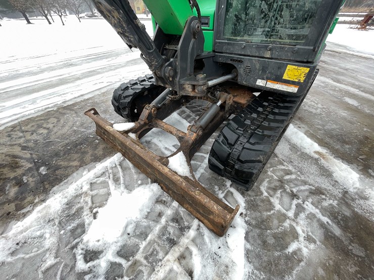 2014-bobcat-e85-image-33