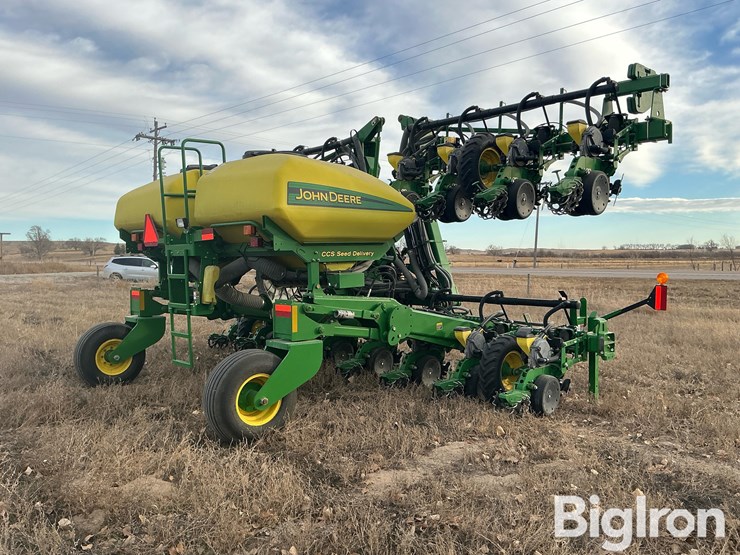 2011-john-deere-1720-ccs-image-5