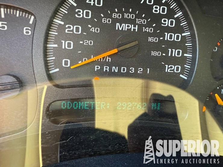 2007-chevrolet-2500-image-2