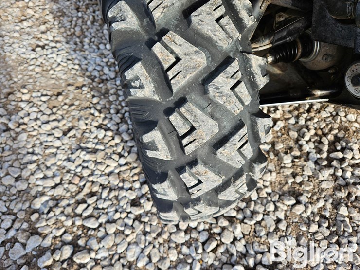 2012-can-am-outlander-800-r-image-19