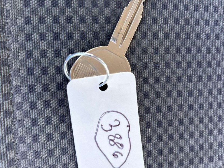 2007-mitsubishi-fuso-fe84d-image-35