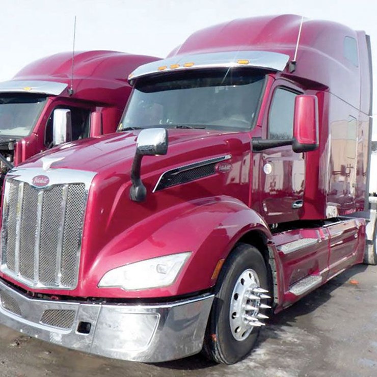 2022 PETERBILT 579