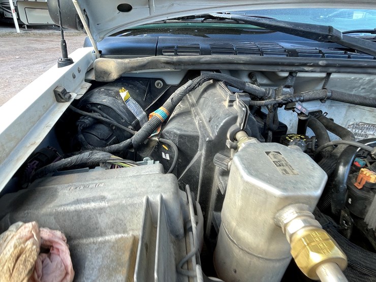 2002-chevrolet-s10-image-73