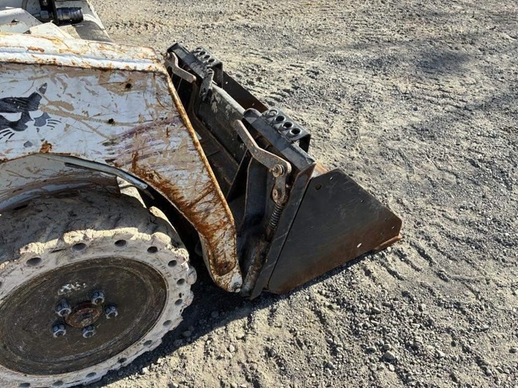 2019-bobcat-s70-image-6