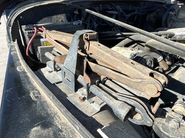 1995-jeep-wrangler-image-55