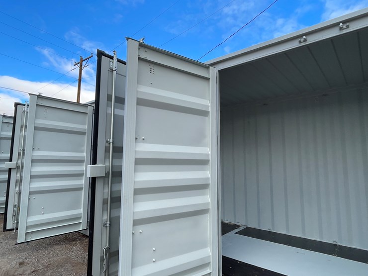 #200d-•-40'-container-image-20