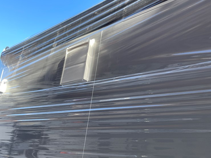 #3850-•-portable-restroom-image-9