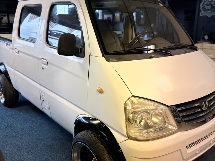 #332-•-2011-vontager-2x4-(has-wi-title)-(clintonville,-wi)-image-2