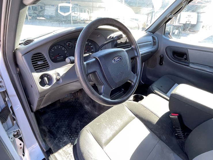 2011-ford-ranger-image-23