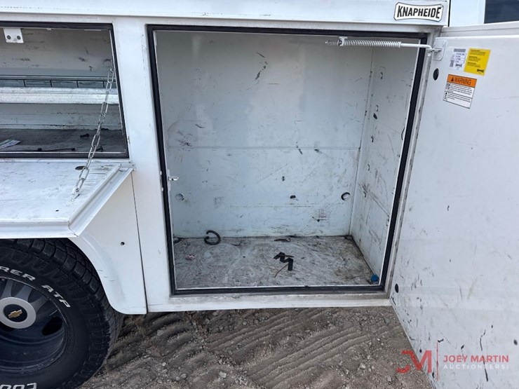 2016-chevrolet-silverado-3500-image-20