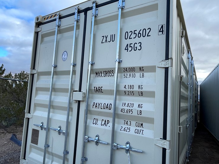 #200c-•-40'-container-image-4