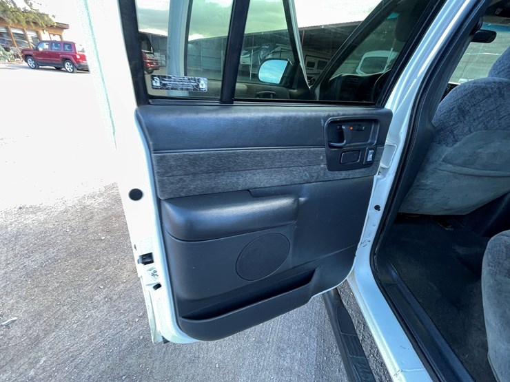 2002-chevrolet-s10-image-16