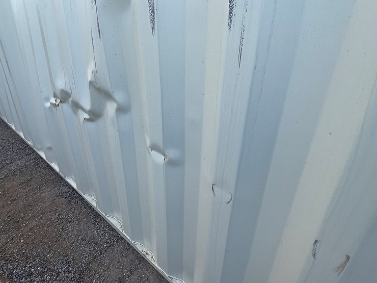 #200c-•-40'-container-image-17