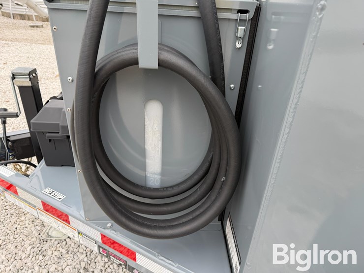 2023-thunder-creek-equipment-ev-750-image-15