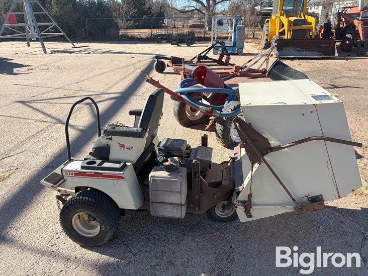 2000-grasshopper-614-image-8