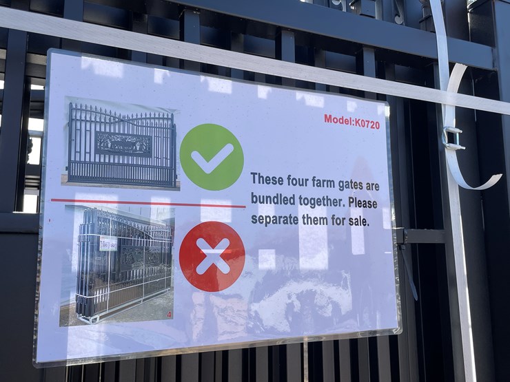 #3856-•-deer-motif-style-driveway-gates-image-3