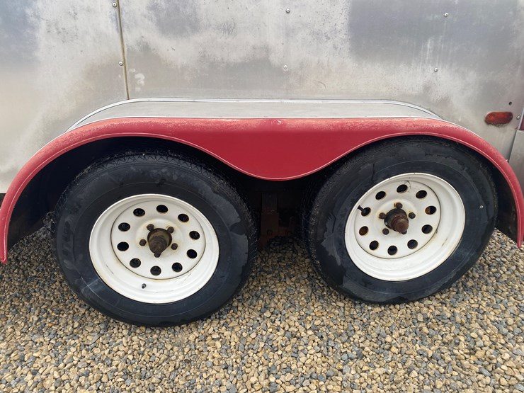 #370-•-1985-trail-et-2-horse-bumper-pull-trailer-(has-il-title)-(helenville,-wi)-image-11