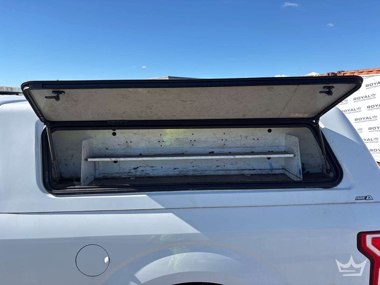 2019-ford-f150-image-18